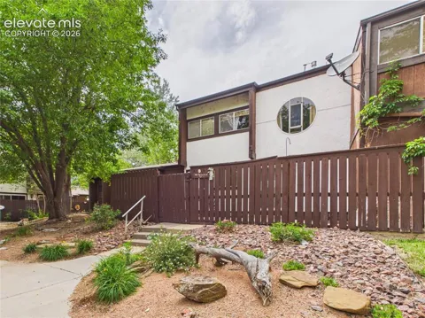 164 Bonnymede Road #E