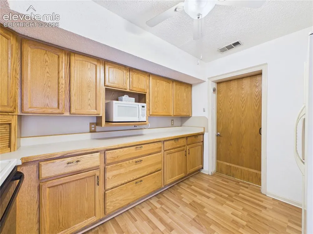 164 Bonnymede Road #E Pueblo, CO 81001
