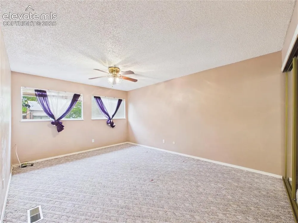 164 Bonnymede Road #E Pueblo, CO 81001