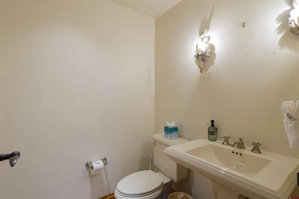 14 Hunter Hill Rd #C-102 Crested Butte, CO 81225