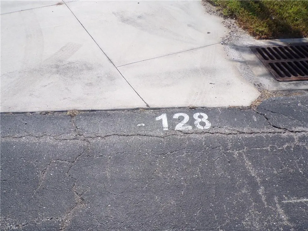 128 Cortez Way Fort Myers Beach, FL 33931