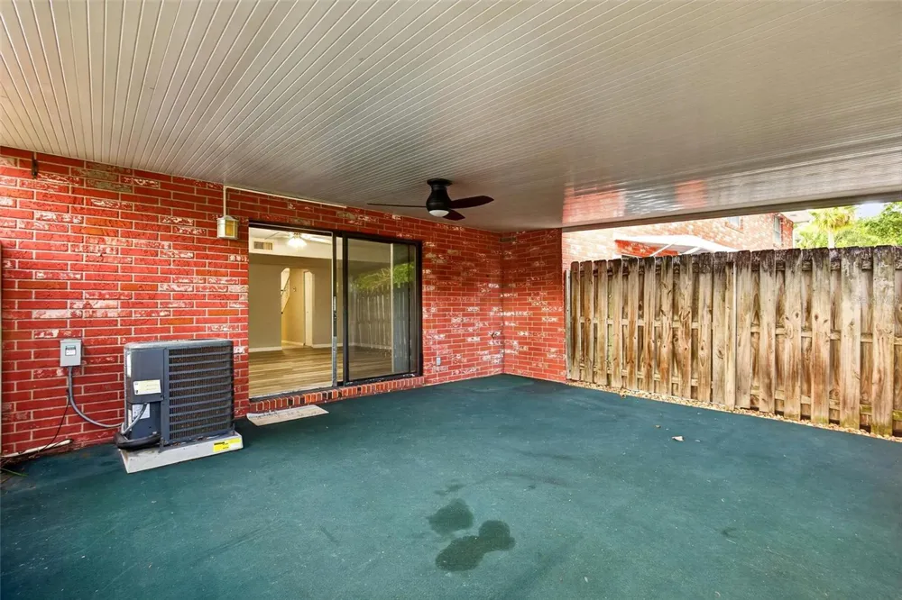 2250 S PALMETTO AVENUE #J-5 South Daytona, FL 32119