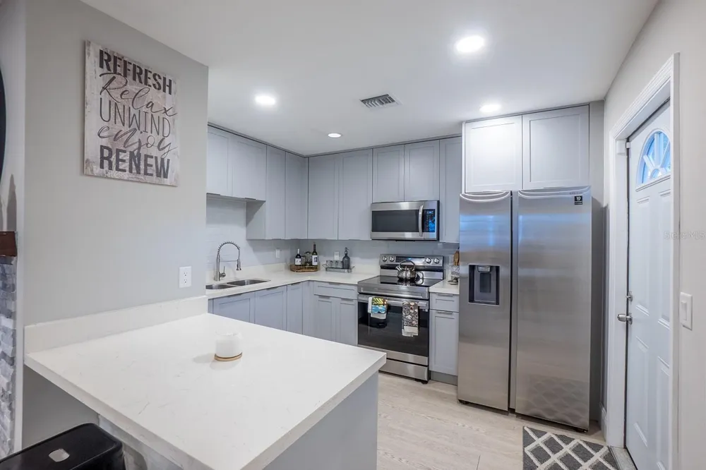 244 LEXINGTON DRIVE Daytona Beach, FL 32114