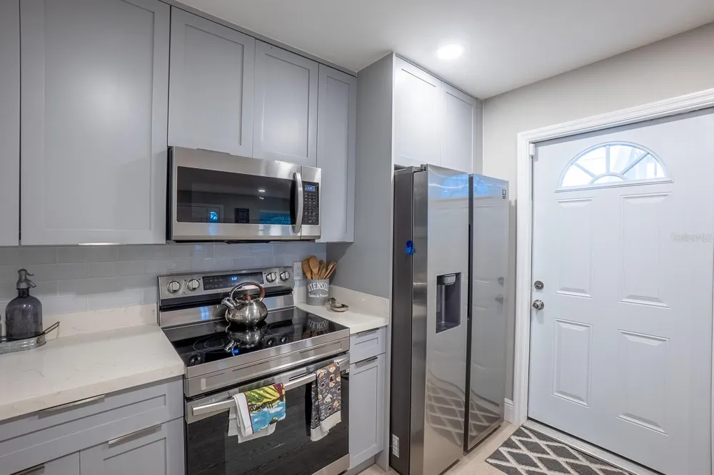 244 LEXINGTON DRIVE Daytona Beach, FL 32114