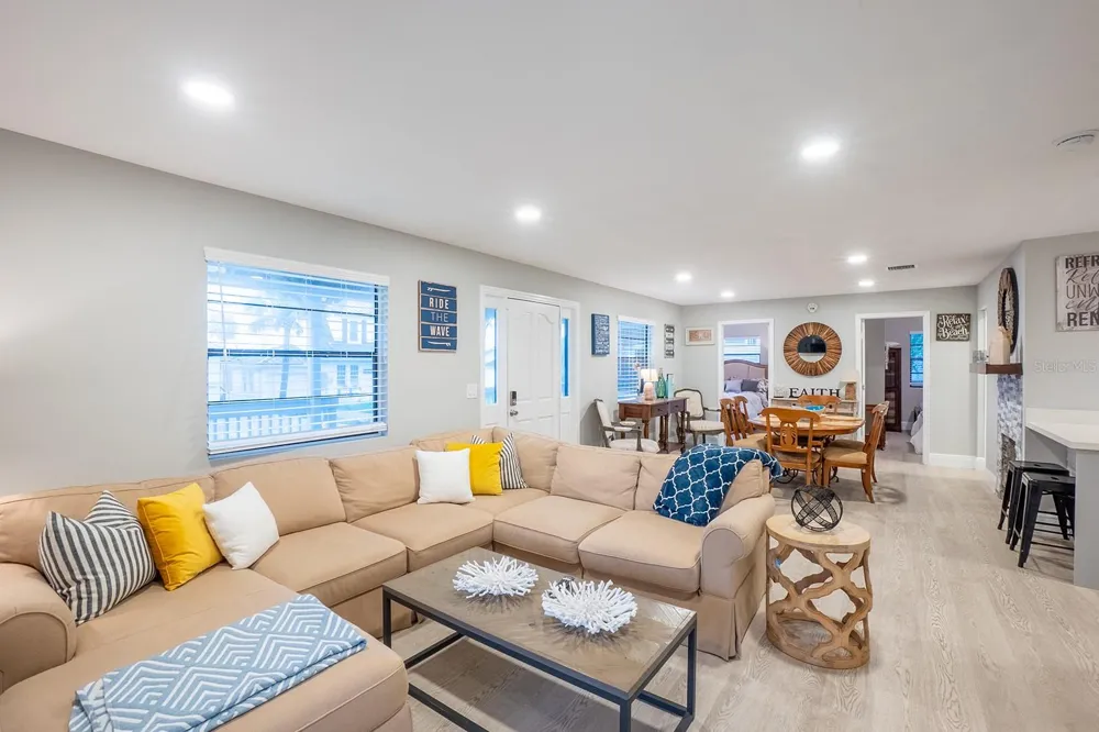 244 LEXINGTON DRIVE Daytona Beach, FL 32114
