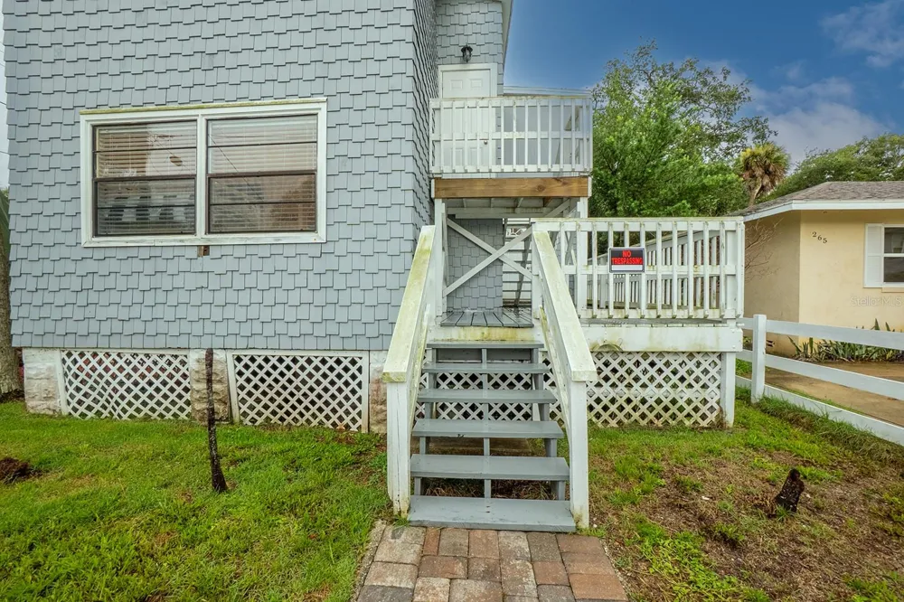 244 LEXINGTON DRIVE Daytona Beach, FL 32114