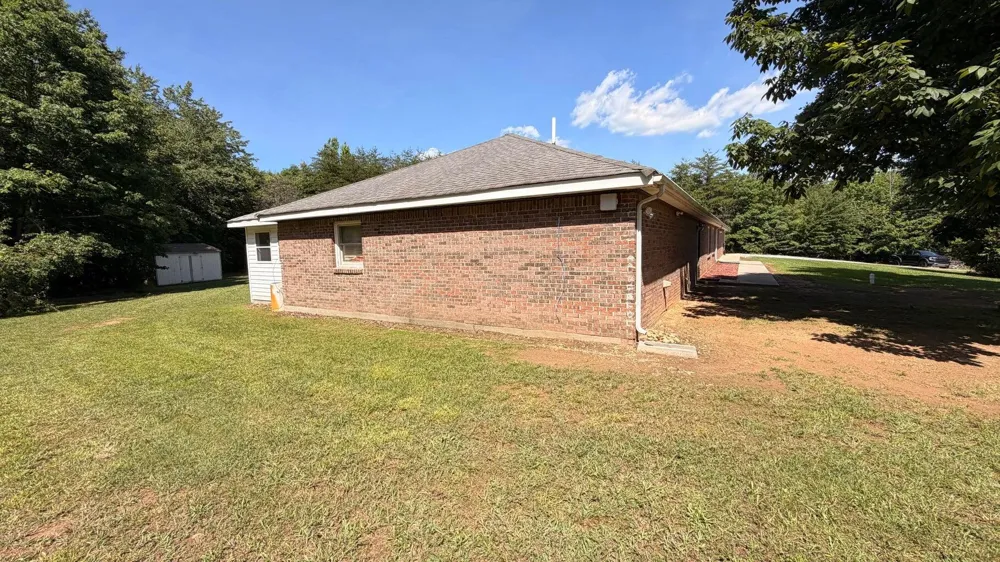 11109 Hendon Road Graysville, TN 37338