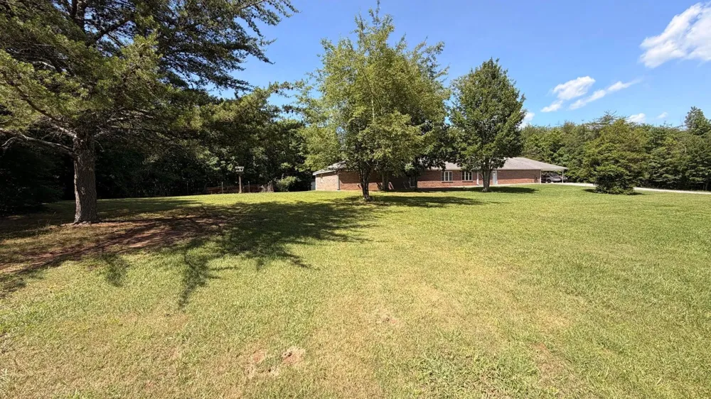 11109 Hendon Road Graysville, TN 37338