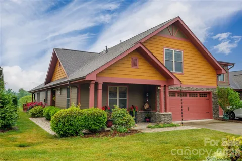 3 Holland Mountain View