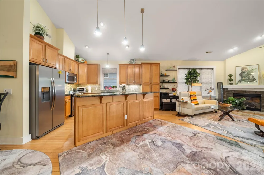 3 Holland Mountain View Asheville, NC 28804