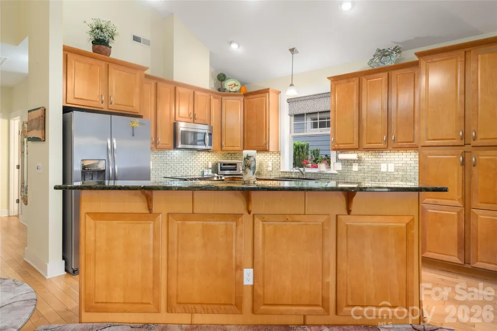 3 Holland Mountain View Asheville, NC 28804