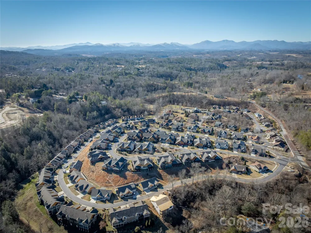 3 Holland Mountain View Asheville, NC 28804