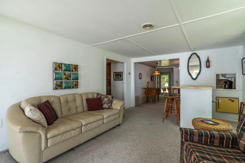 15815 Sandy Beach Road SE Mentor, MN 56736