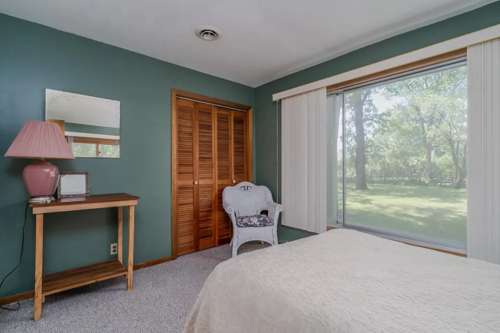 15815 Sandy Beach Road SE Mentor, MN 56736