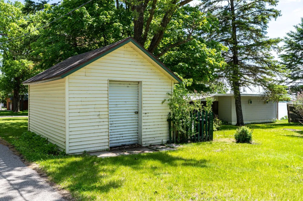 15815 Sandy Beach Road SE Mentor, MN 56736