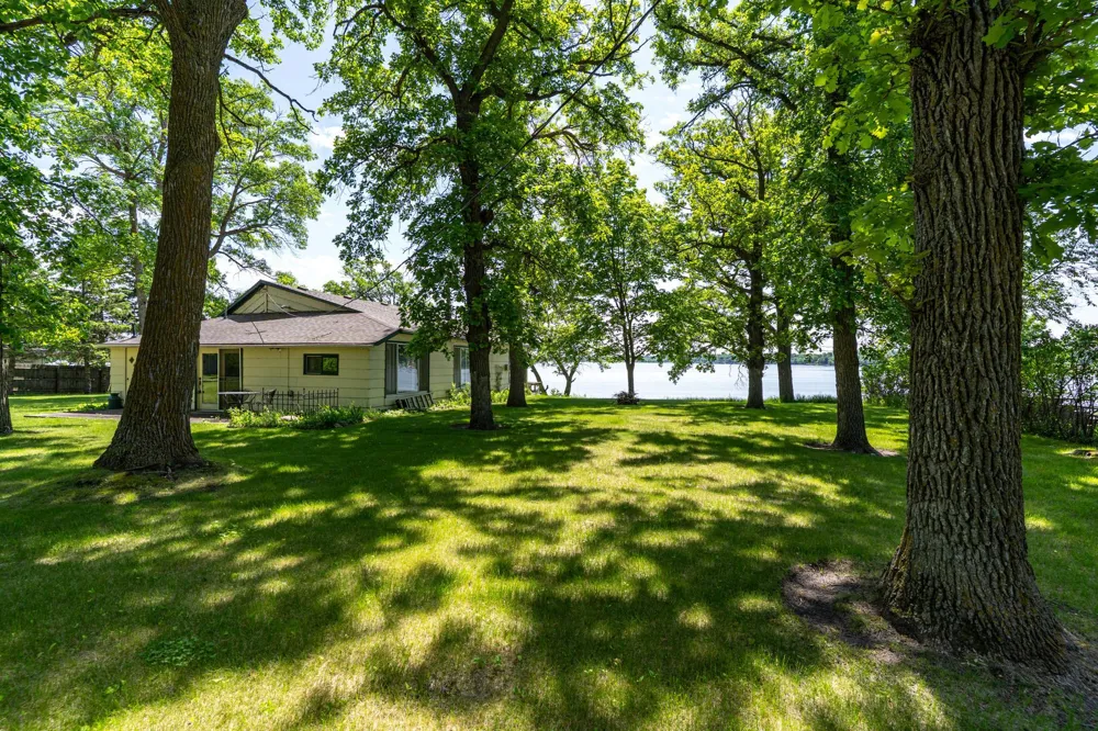 15815 Sandy Beach Road SE Mentor, MN 56736