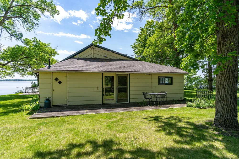 15815 Sandy Beach Road SE Mentor, MN 56736