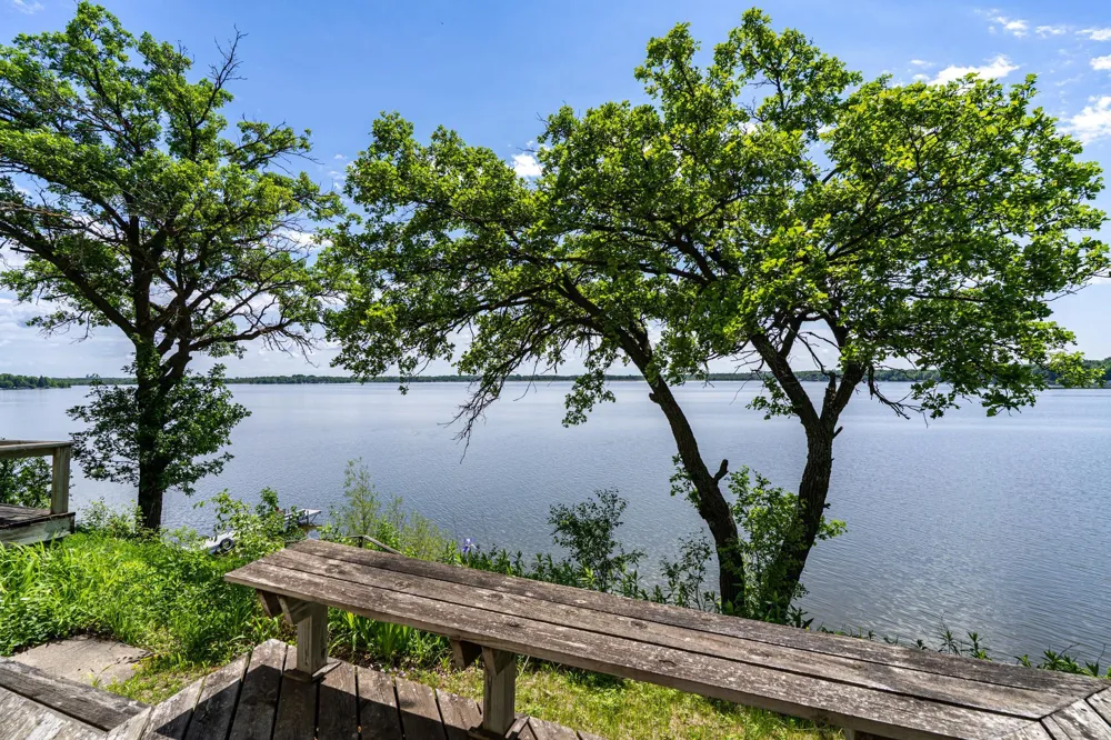 15815 Sandy Beach Road SE Mentor, MN 56736