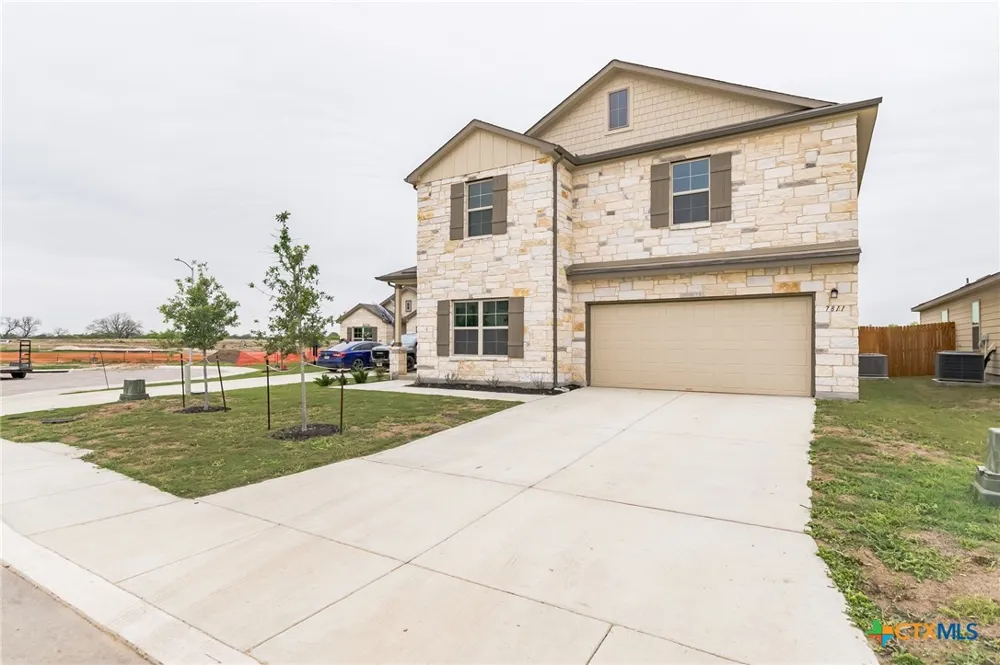 7811 Toledo Bend San Antonio, TX 78252
