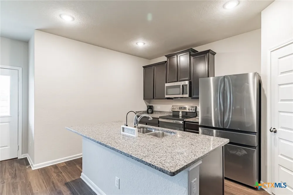 7811 Toledo Bend San Antonio, TX 78252