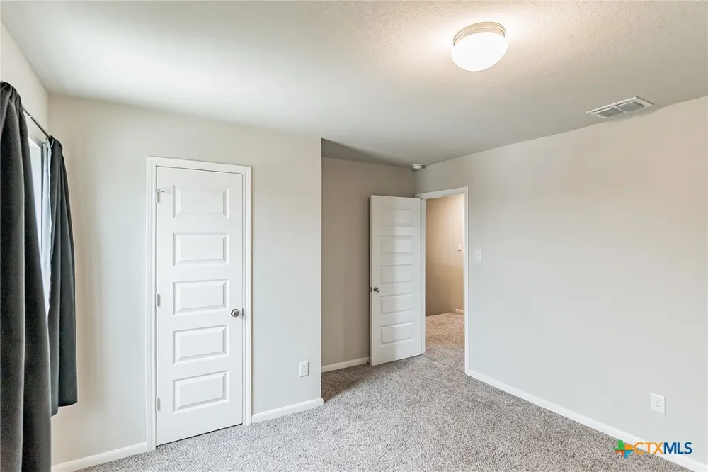 7811 Toledo Bend San Antonio, TX 78252
