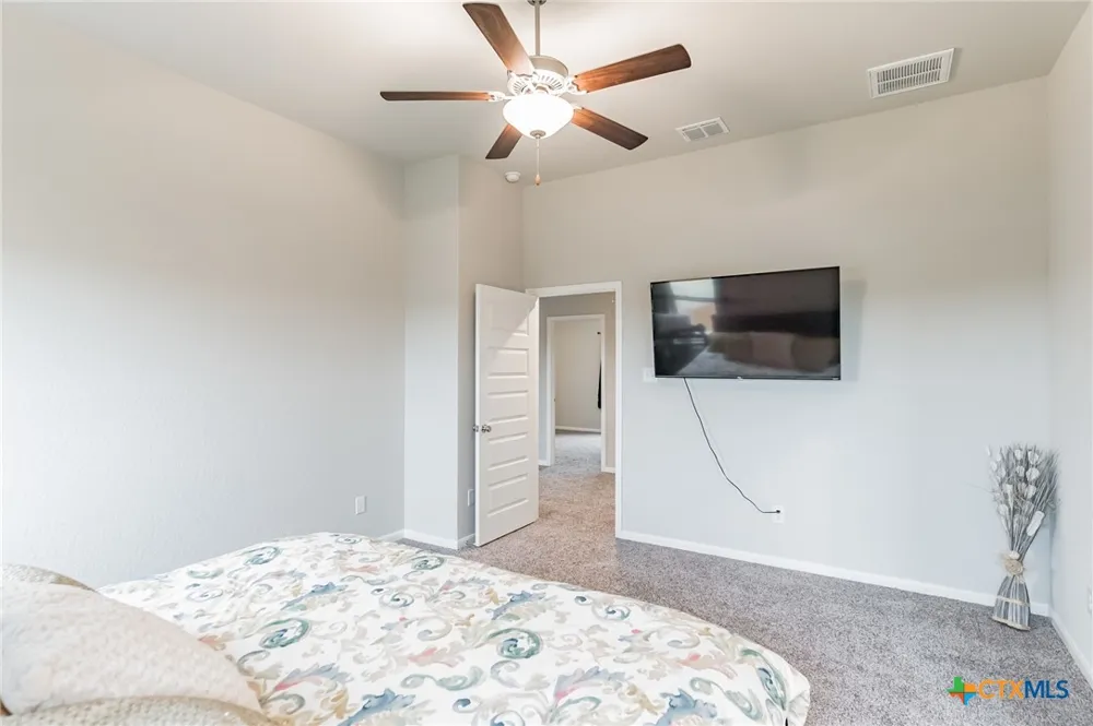 7811 Toledo Bend San Antonio, TX 78252