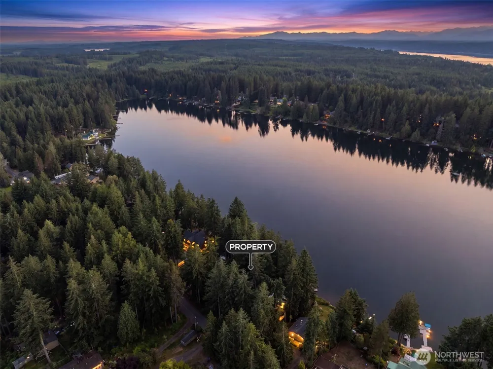 861 E Trails End Drive Belfair, WA 98528