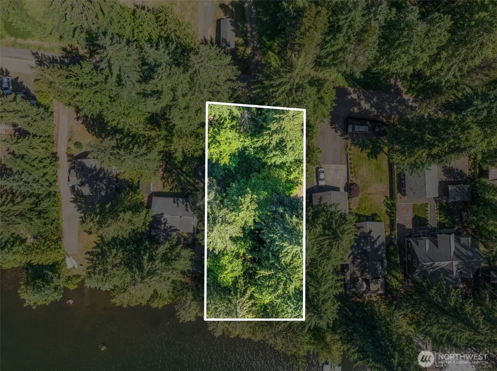 861 E Trails End Drive Belfair, WA 98528