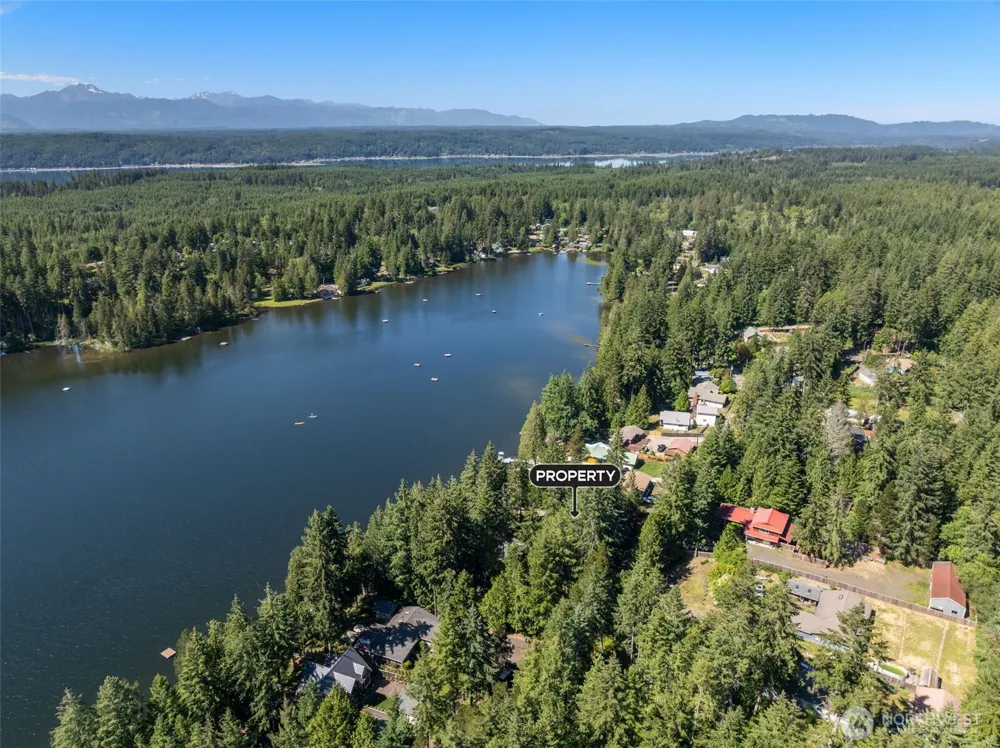 861 E Trails End Drive Belfair, WA 98528