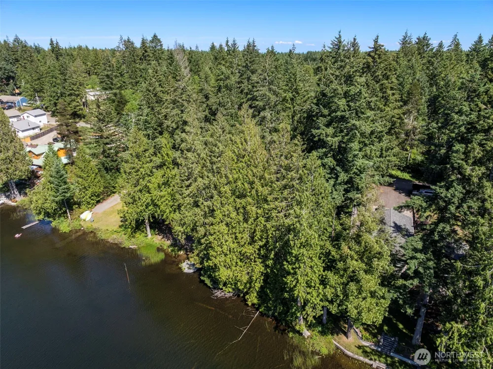 861 E Trails End Drive Belfair, WA 98528