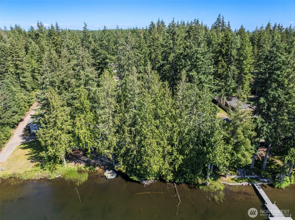 861 E Trails End Drive Belfair, WA 98528