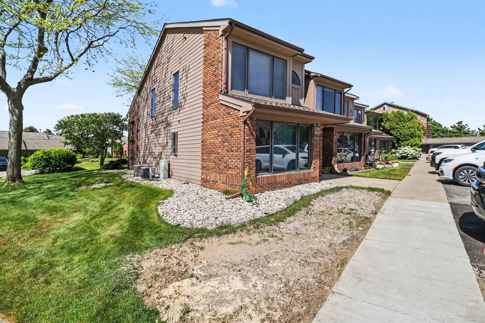 212 Harbor Drive Ludington City, MI 49431