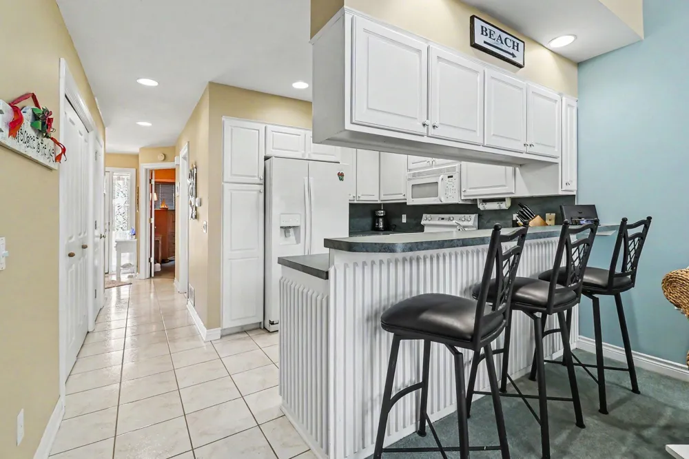 212 Harbor Drive Ludington City, MI 49431