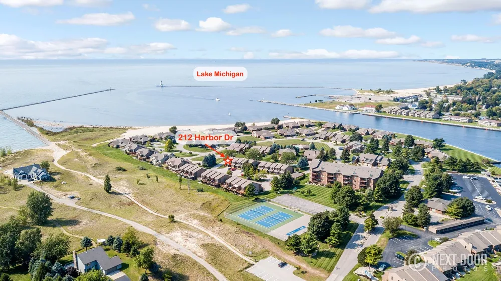 212 Harbor Drive Ludington City, MI 49431