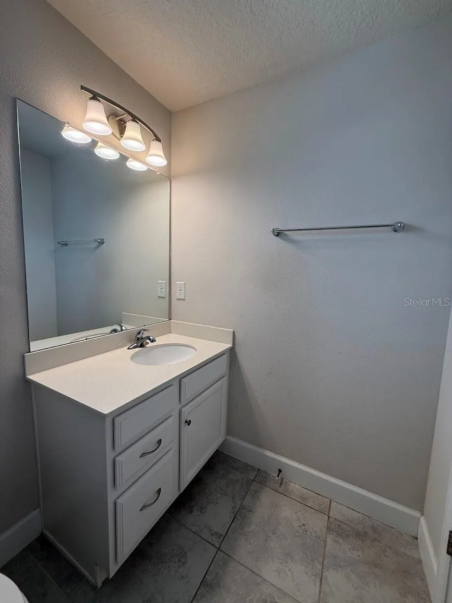 15084 CARAVAN AVENUE Odessa, FL 33556