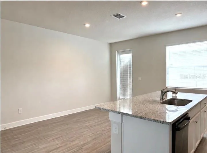 15084 CARAVAN AVENUE Odessa, FL 33556