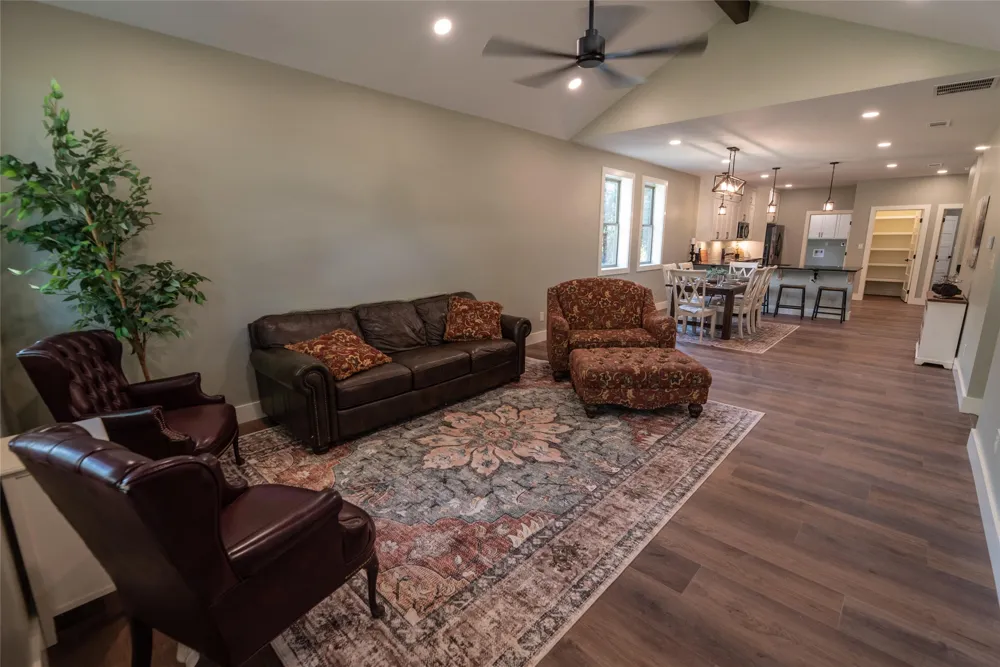 170 Rs County Rd 3445 Road Emory, TX 75440