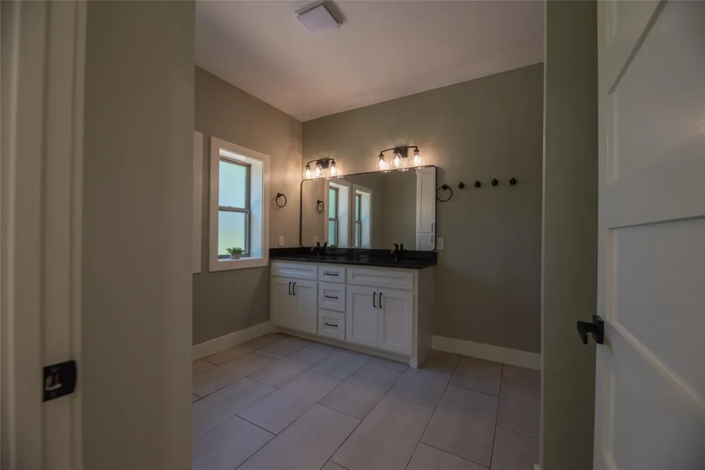 170 Rs County Rd 3445 Road Emory, TX 75440