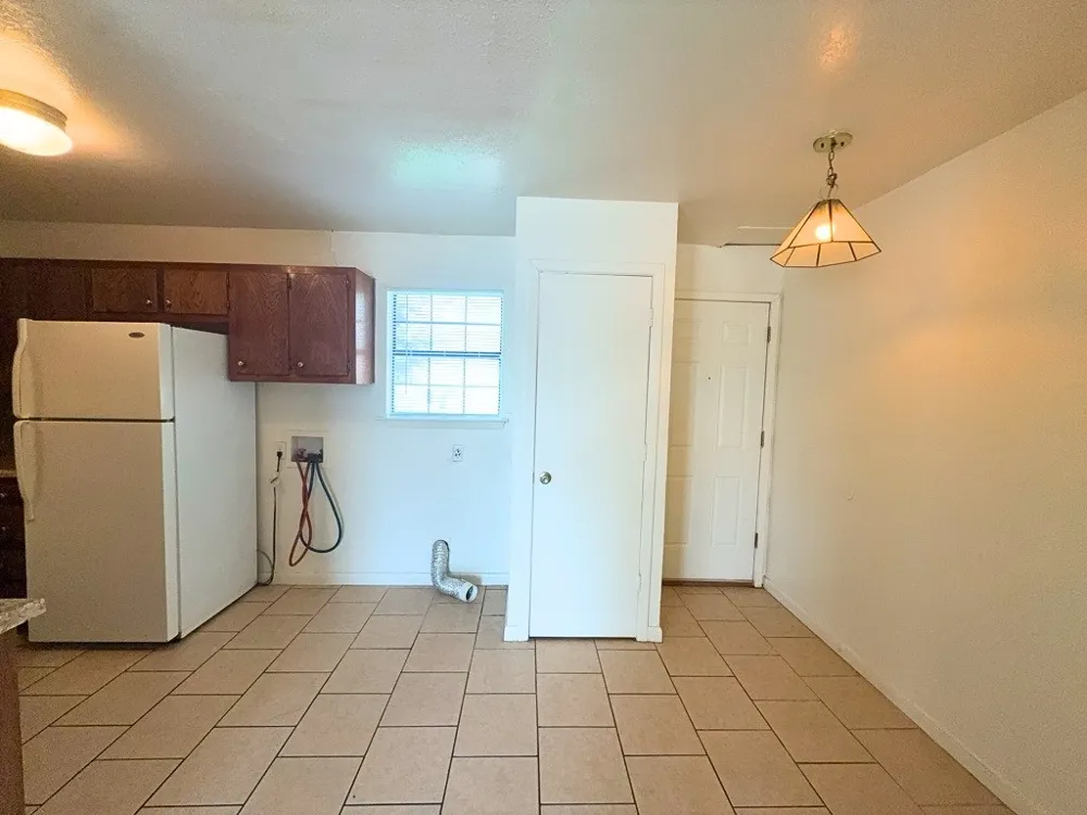 807 W Walnut Street W #C2 Celina, TX 75009
