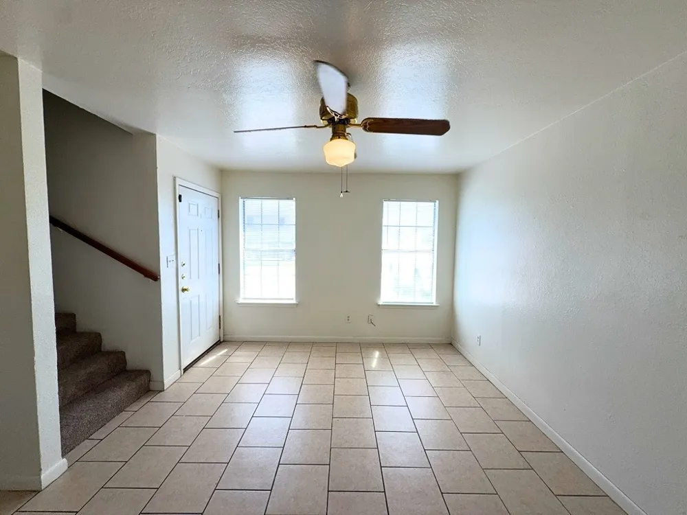 807 W Walnut Street W #C2 Celina, TX 75009