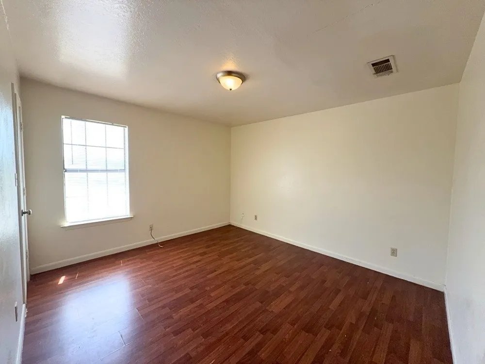 807 W Walnut Street W #C2 Celina, TX 75009