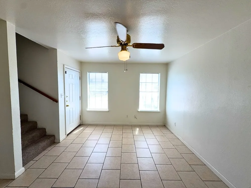 807 W Walnut Street W #C2 Celina, TX 75009