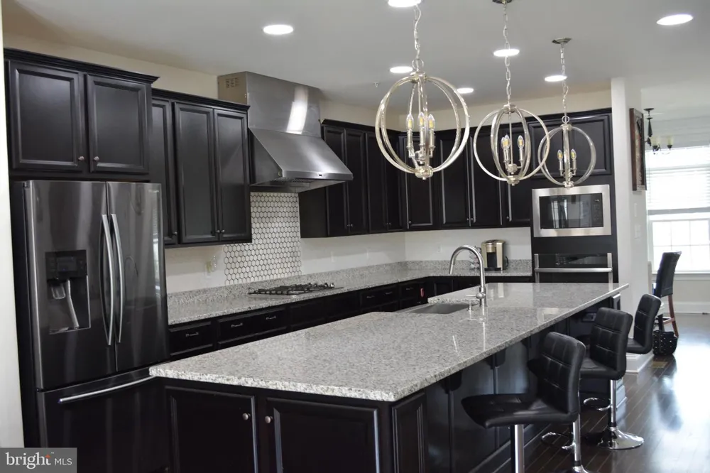 847 STONECLIFFE ROAD Malvern, PA 19355