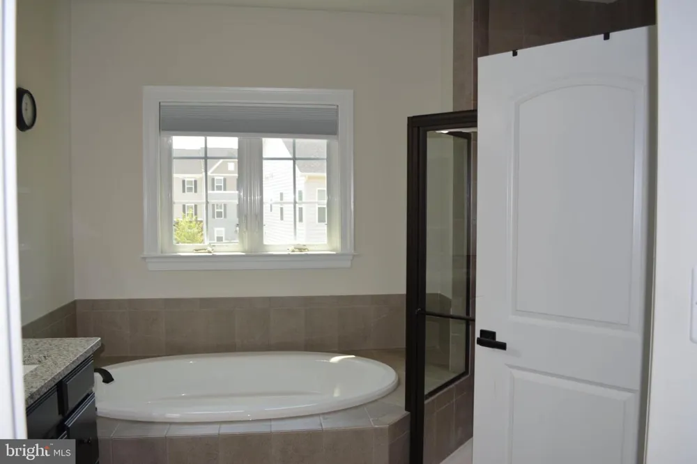 847 STONECLIFFE ROAD Malvern, PA 19355