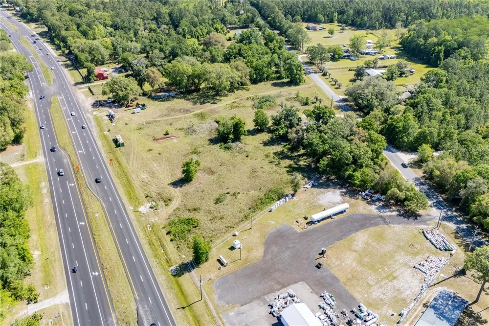 9627 US HIGHWAY 301 HIGHWAY Hampton, FL 32044
