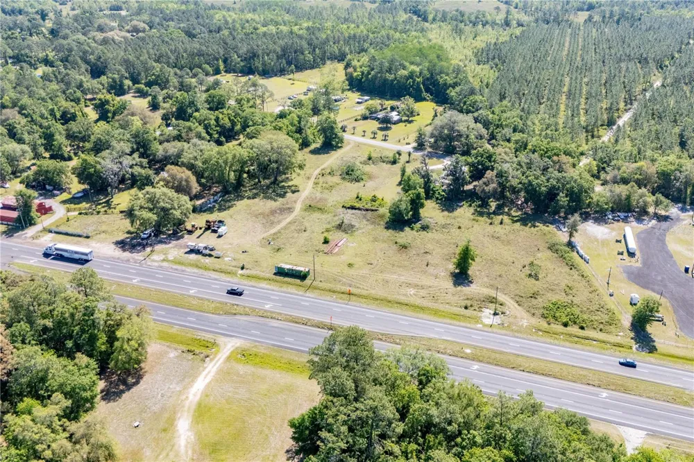 9627 US HIGHWAY 301 HIGHWAY Hampton, FL 32044