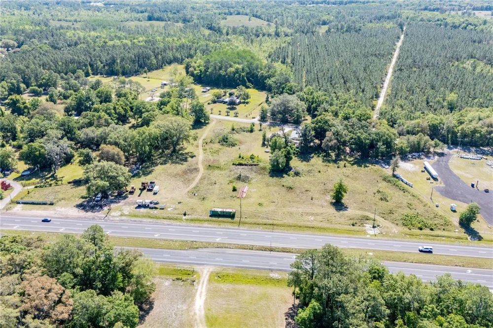 9627 US HIGHWAY 301 HIGHWAY Hampton, FL 32044