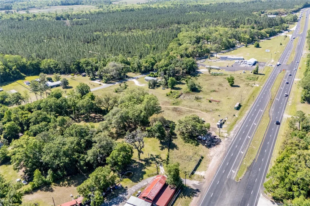 9627 US HIGHWAY 301 HIGHWAY Hampton, FL 32044