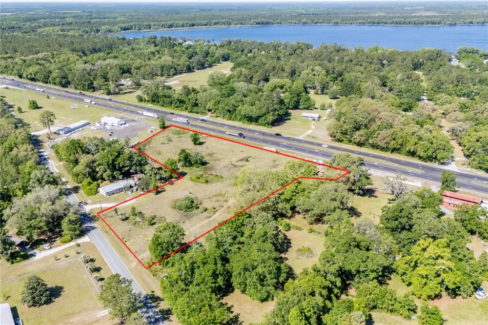 9627 US HIGHWAY 301 HIGHWAY Hampton, FL 32044