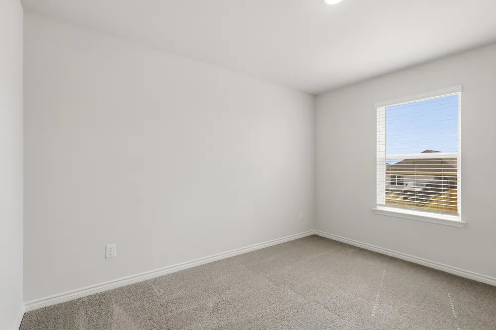 1709 Romans Road Ennis, TX 75119